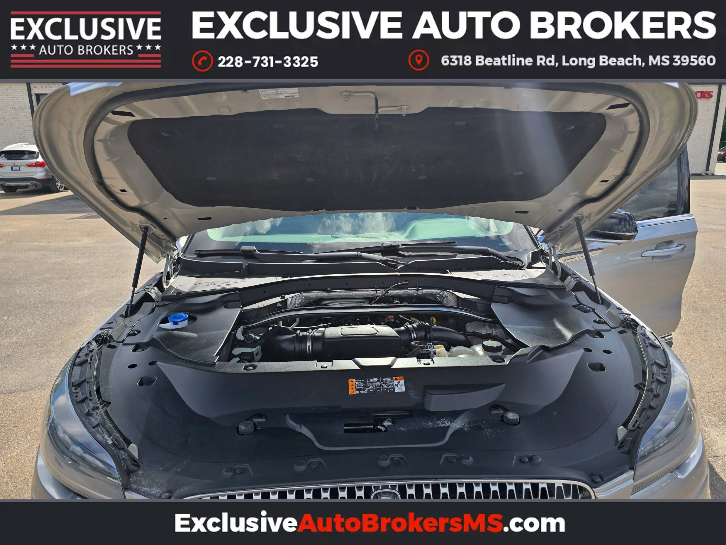 Used 2020 Lincoln Aviator Reserve w/ Equipment Group 201A image 3