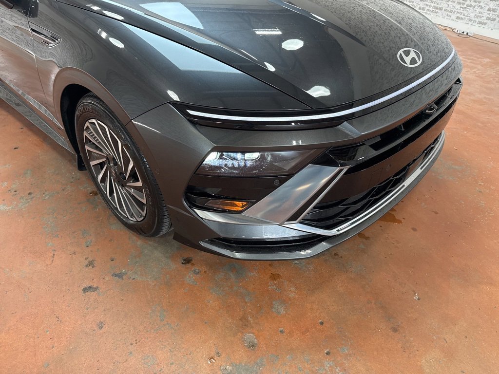 Certified 2024 Hyundai Sonata Limited image 9