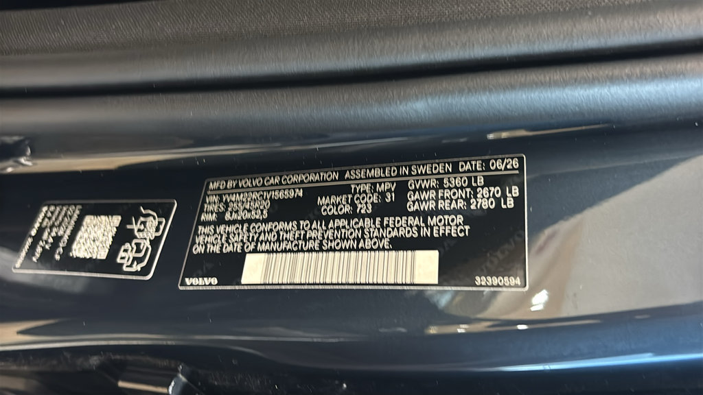 New 2027 Volvo XC60 B5 Plus AWD/4WD image 31