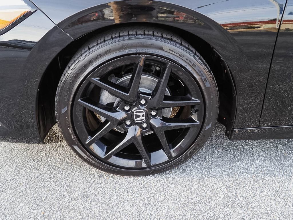 Used 2023 Honda Civic Sport image 31