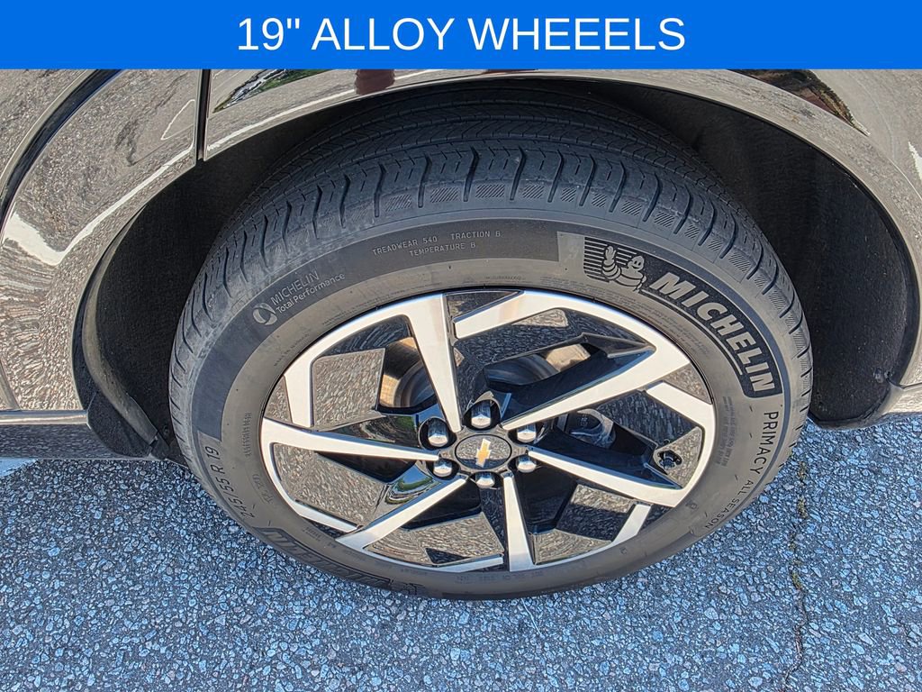 Certified 2024 Chevrolet Equinox EV LT FWD image 32