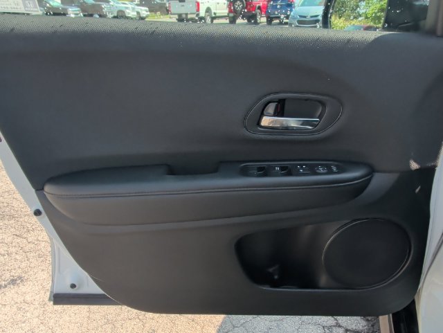 Used 2021 Honda HR-V Sport image 23