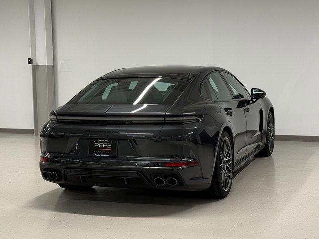 New 2026 Porsche Panamera GTS image 8