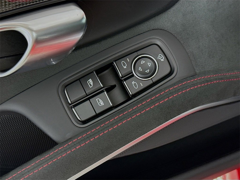 Used 2025 Porsche 718 Cayman GTS image 19