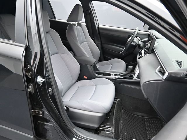 Used 2023 Toyota Corolla Cross S image 28