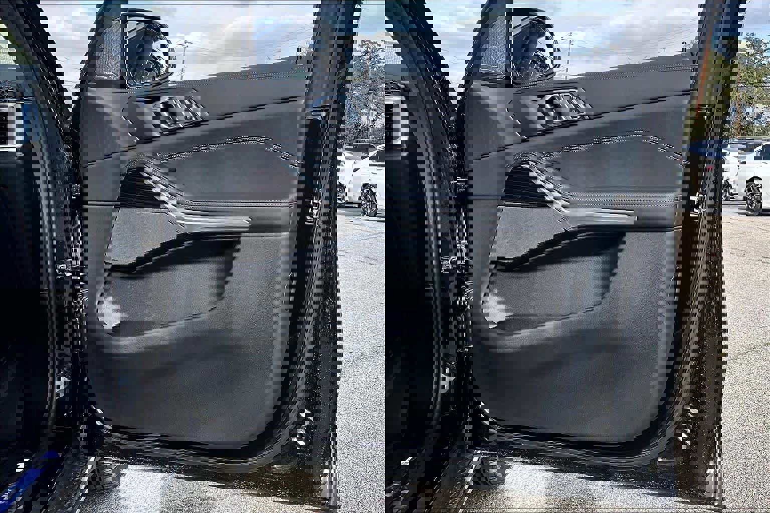 Used 2026 BMW X5 sDrive40i w/ Executive Package image 21