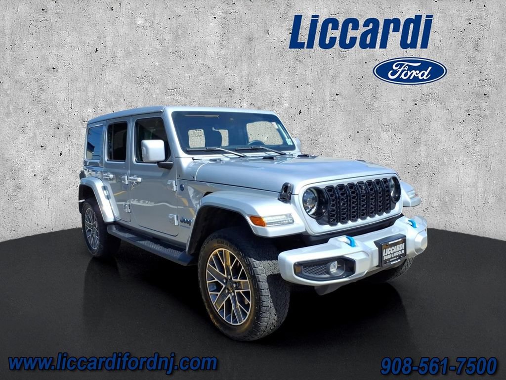 Used 2024 Jeep Wrangler High Altitude