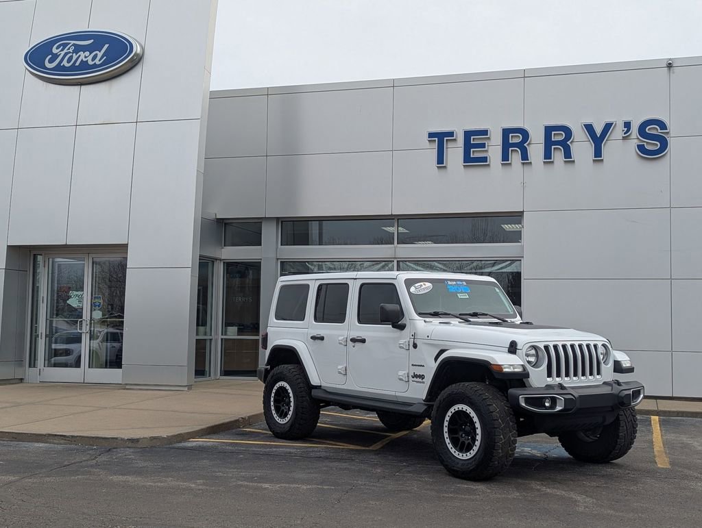 Used 2018 Jeep Wrangler Unlimited Sahara image 1