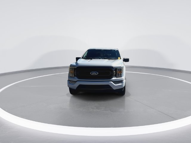 Used 2022 Ford F150 XLT w/ Equipment Group 302A High AWD/4WD image 3