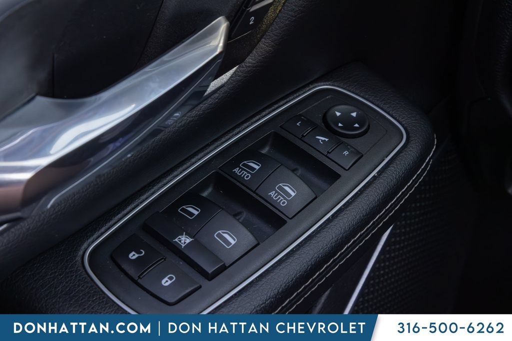 Used 2022 RAM 1500 Laramie w/ Sport Appearance Package AWD/4WD image 12
