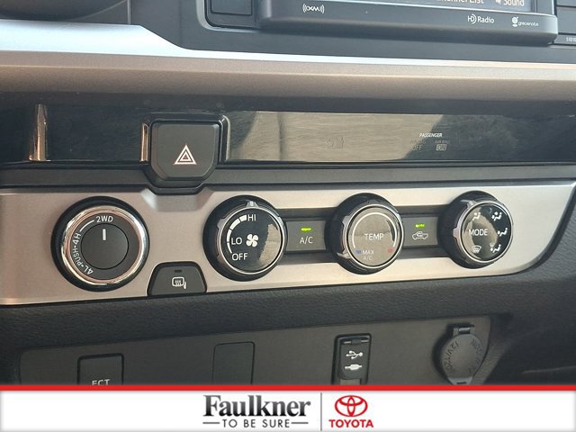 Certified 2016 Toyota Tacoma SR5 w/ SR5 Appearance Package (SN) AWD/4WD image 15
