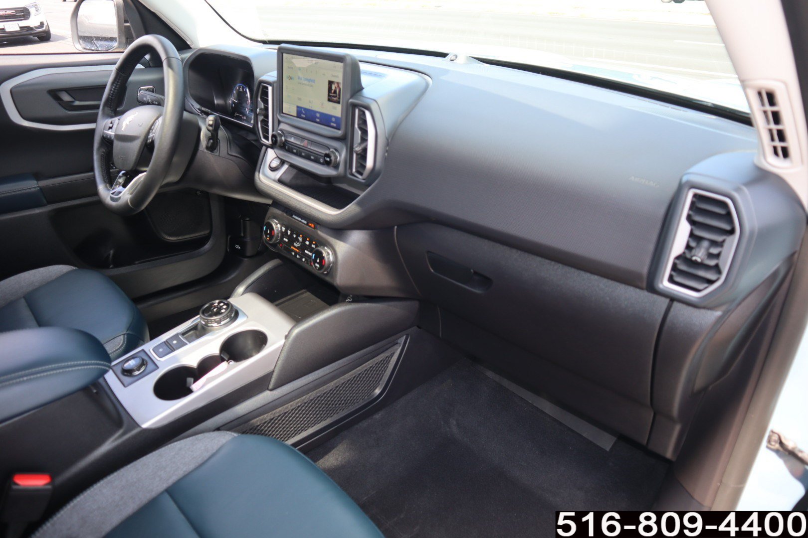 Used 2023 Ford Bronco Sport Outer Banks w/ Tech Package AWD/4WD image 15