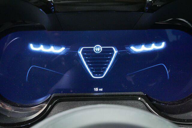 New 2026 Alfa Romeo Tonale w/ Active Assist Package AWD/4WD image 15