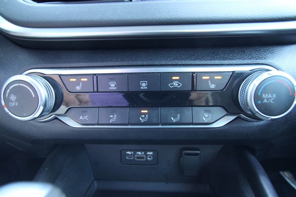Used 2021 Nissan Altima 2.5 SR w/ SR Premium Package image 28