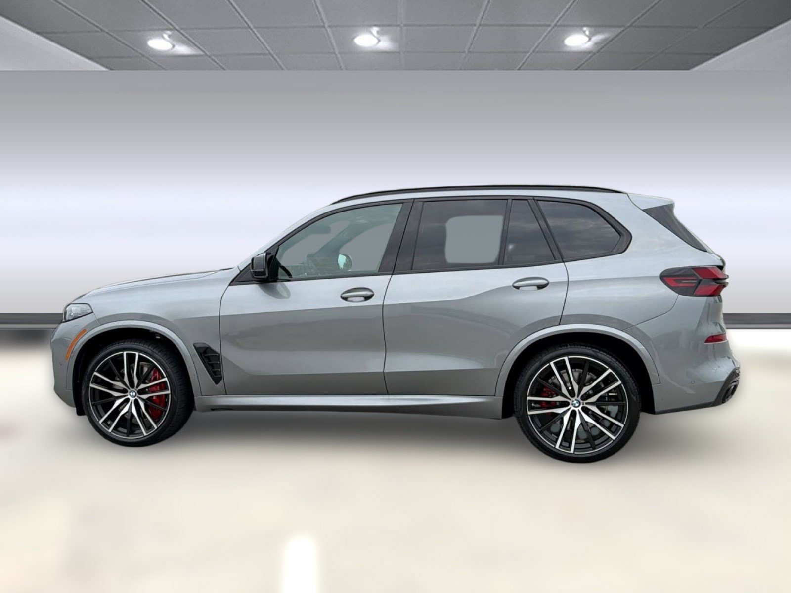 New 2026 BMW X5 M60i AWD/4WD image 2