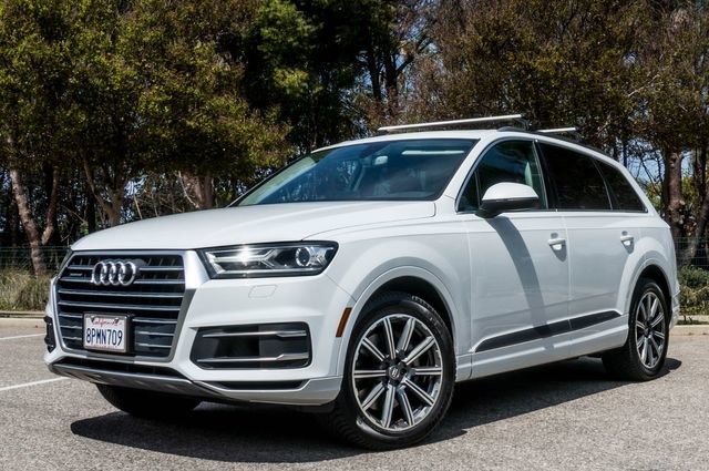 Used 2017 Audi Q7 3.0T Premium AWD/4WD image 2