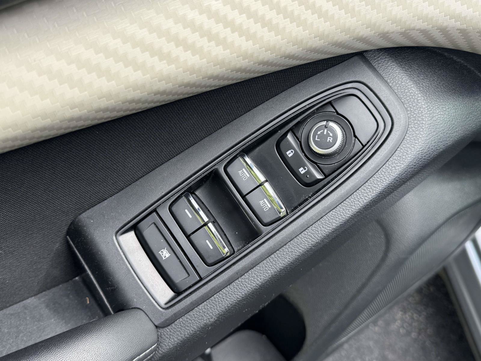 Used 2019 Subaru Ascent Premium AWD/4WD image 17