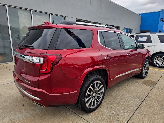 Used 2021 GMC Acadia Denali w/ Trailering Package AWD/4WD image 3