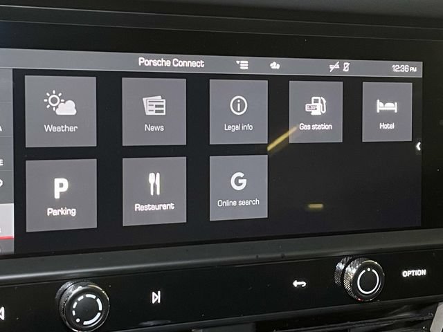 Certified 2023 Porsche Macan Turbo AWD/4WD image 31