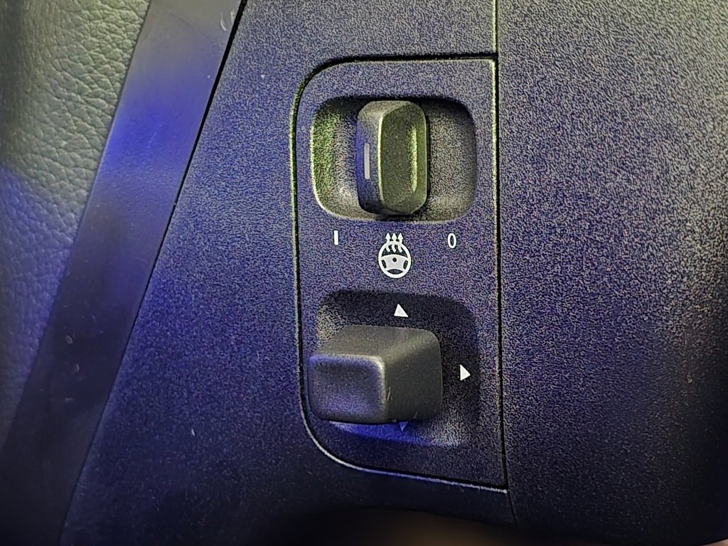 Used 2025 Mercedes-Benz GLE 350 4MATIC image 20