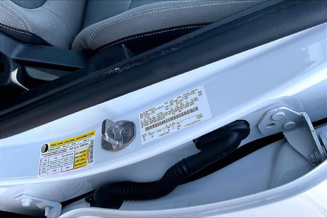 Used 2022 Ford Escape S FWD image 18