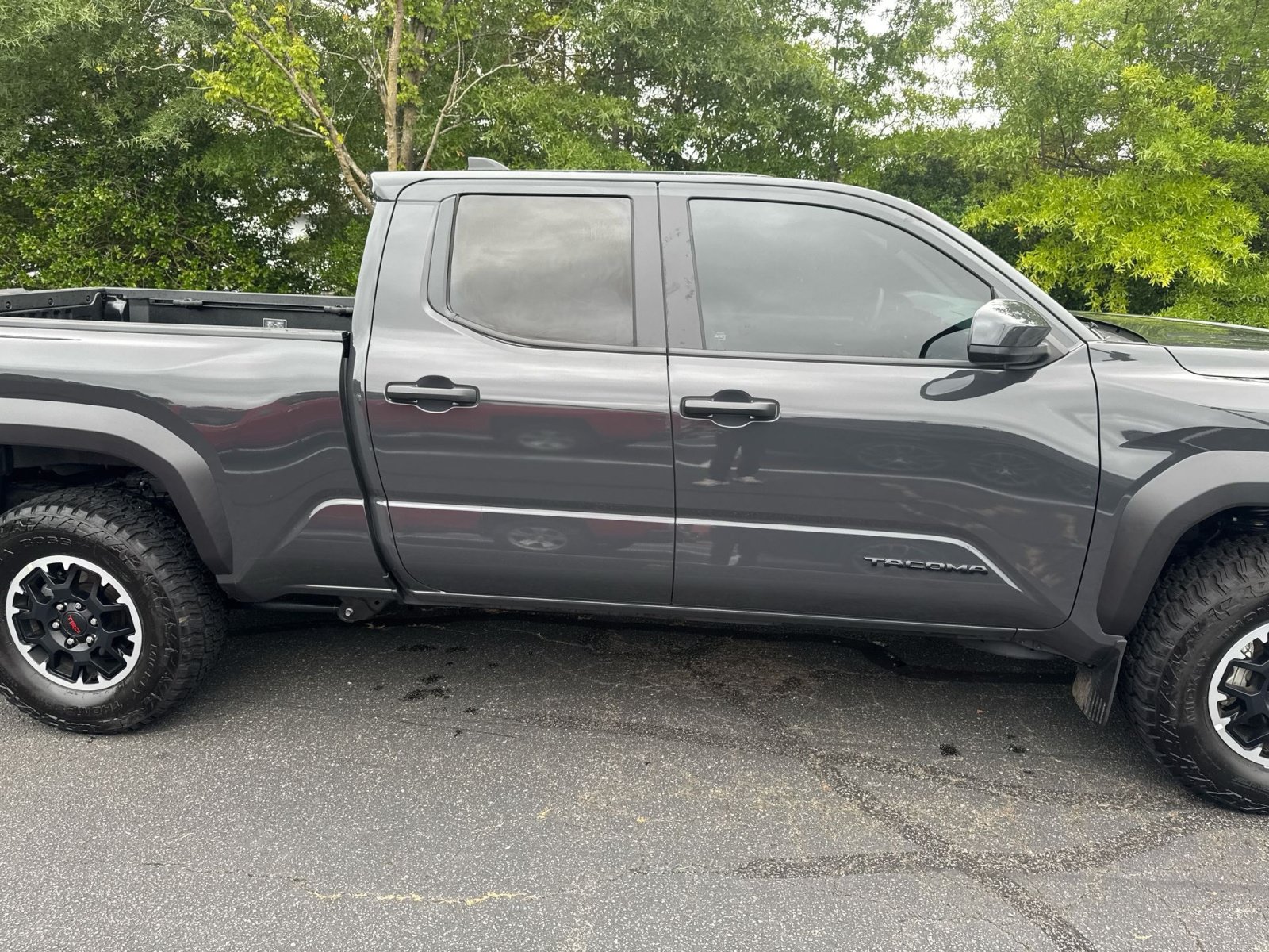 Used 2025 Toyota Tacoma TRD Off-Road AWD/4WD image 33