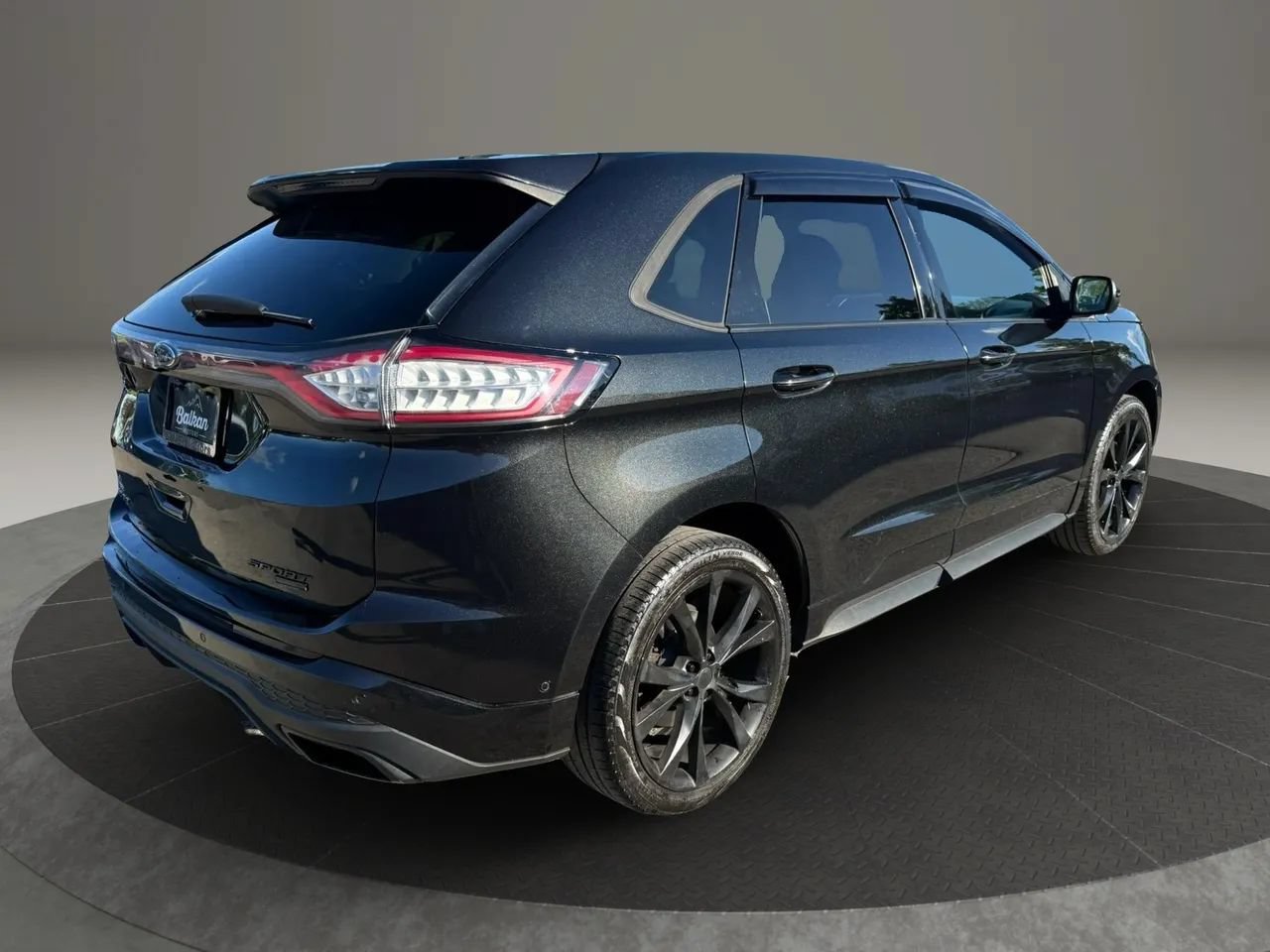 Used 2015 Ford Edge Sport w/ Equipment Group 401A FWD image 7