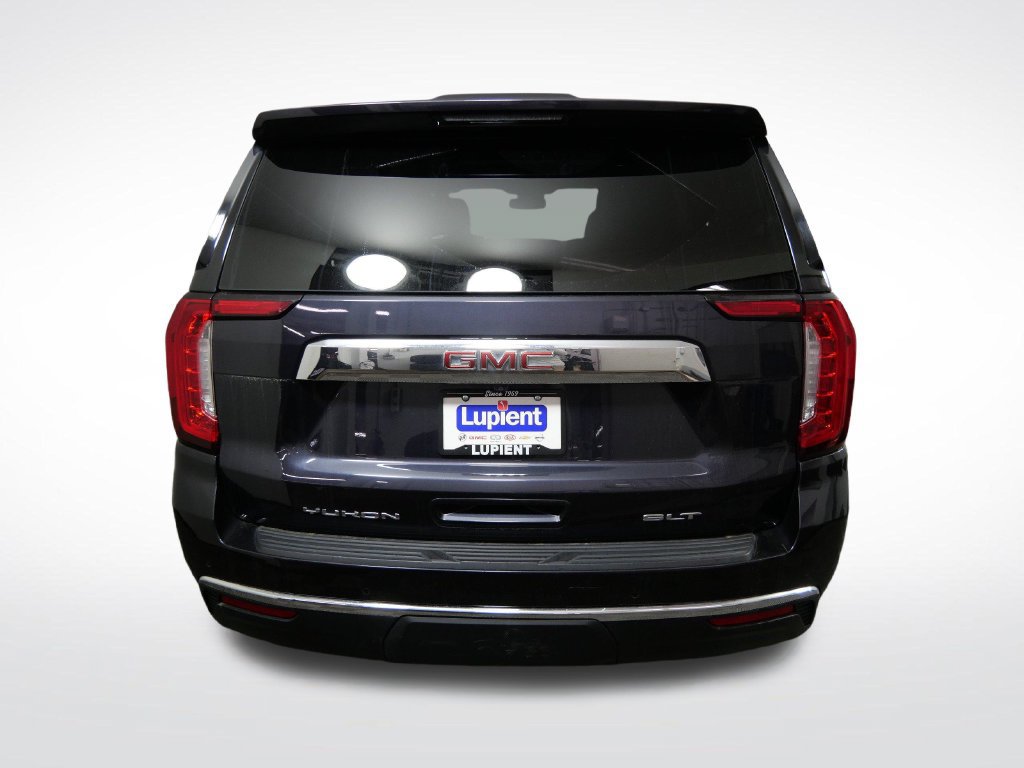 Used 2023 GMC Yukon SLT w/ SLT Premium Package AWD/4WD image 4