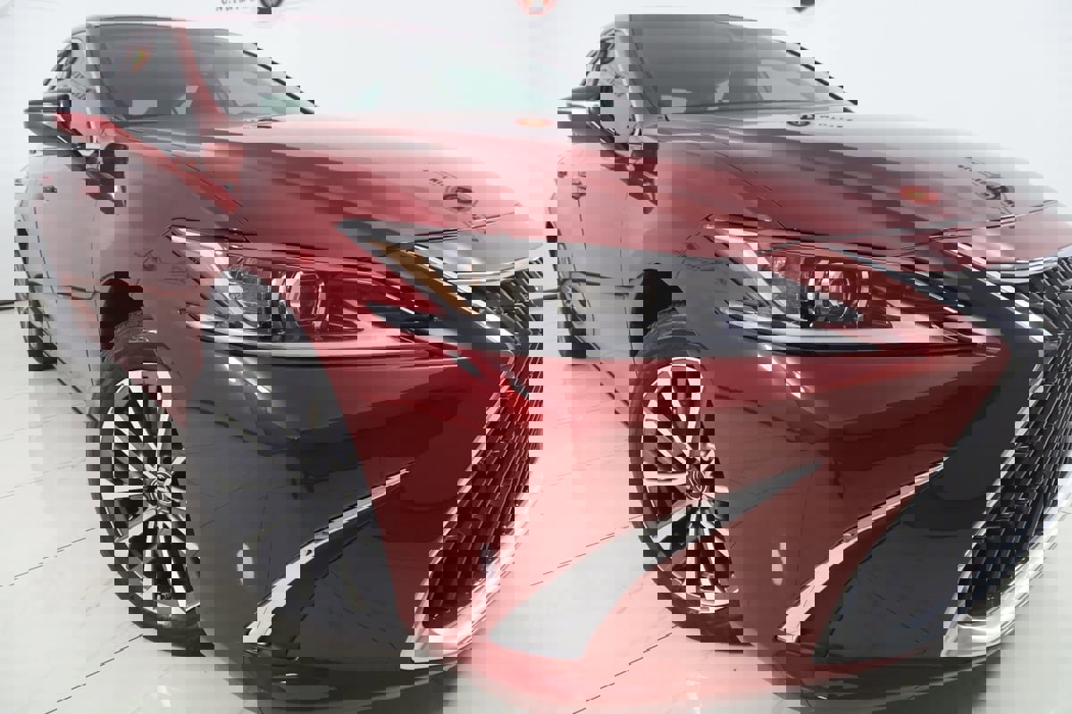 Used 2024 Lexus ES 350 image 17