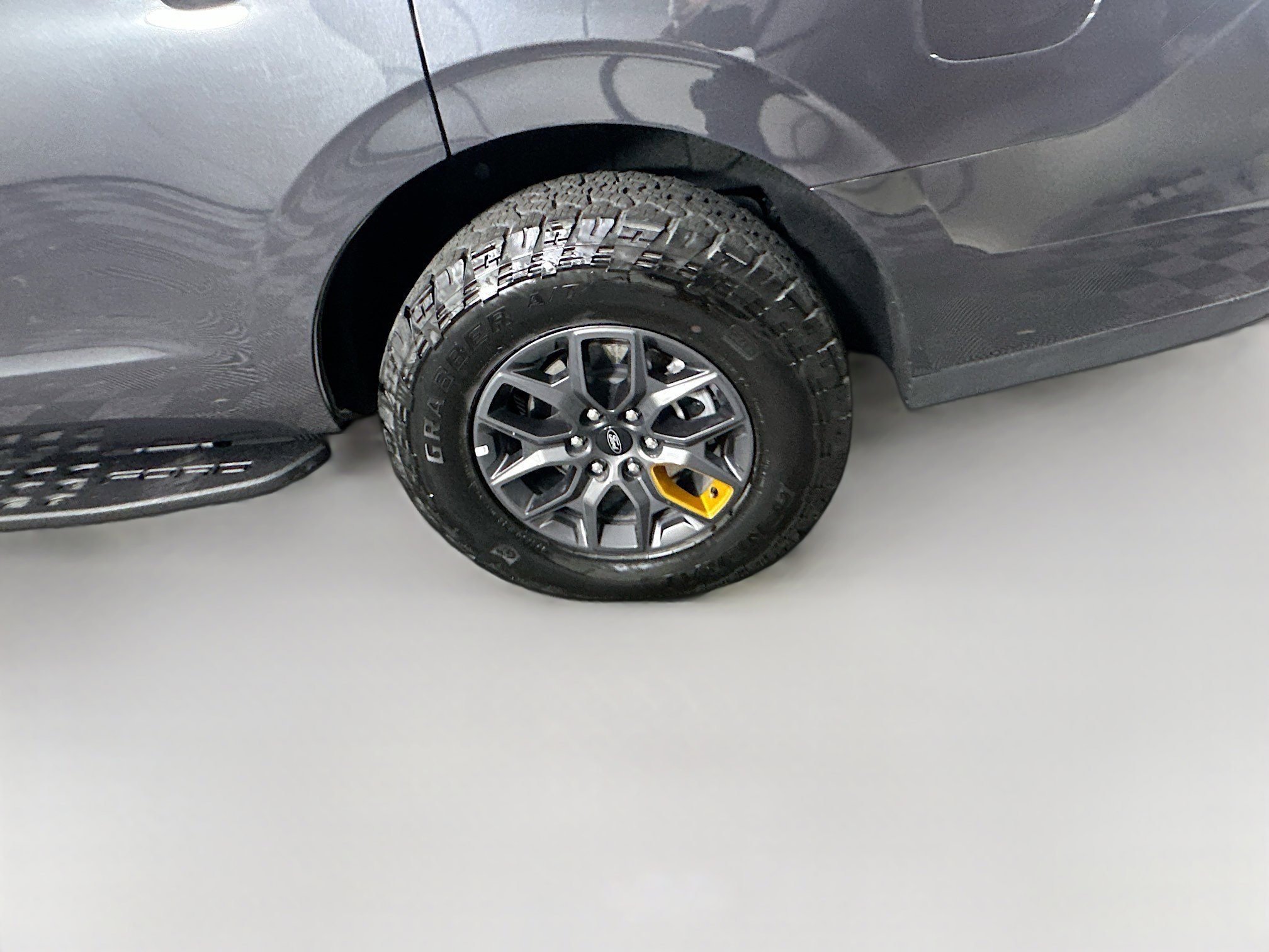 Used 2025 Ford Expedition Tremor image 11