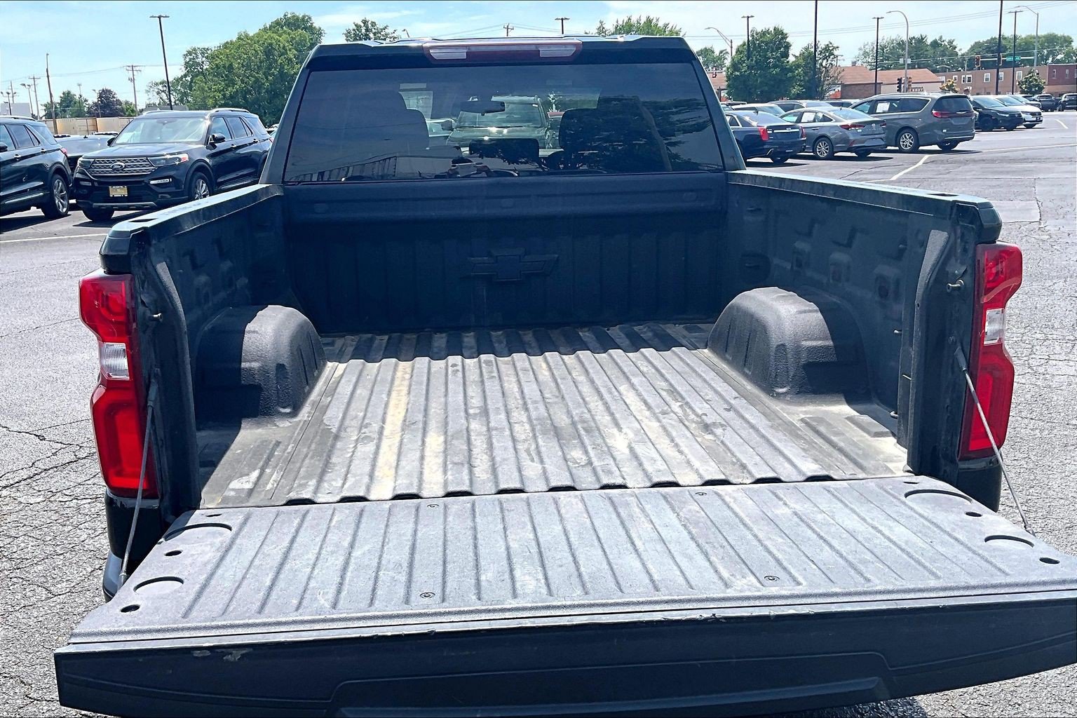 Used 2020 Chevrolet Silverado 1500 Custom Trail Boss w/ Custom Convenience Package AWD/4WD image 19
