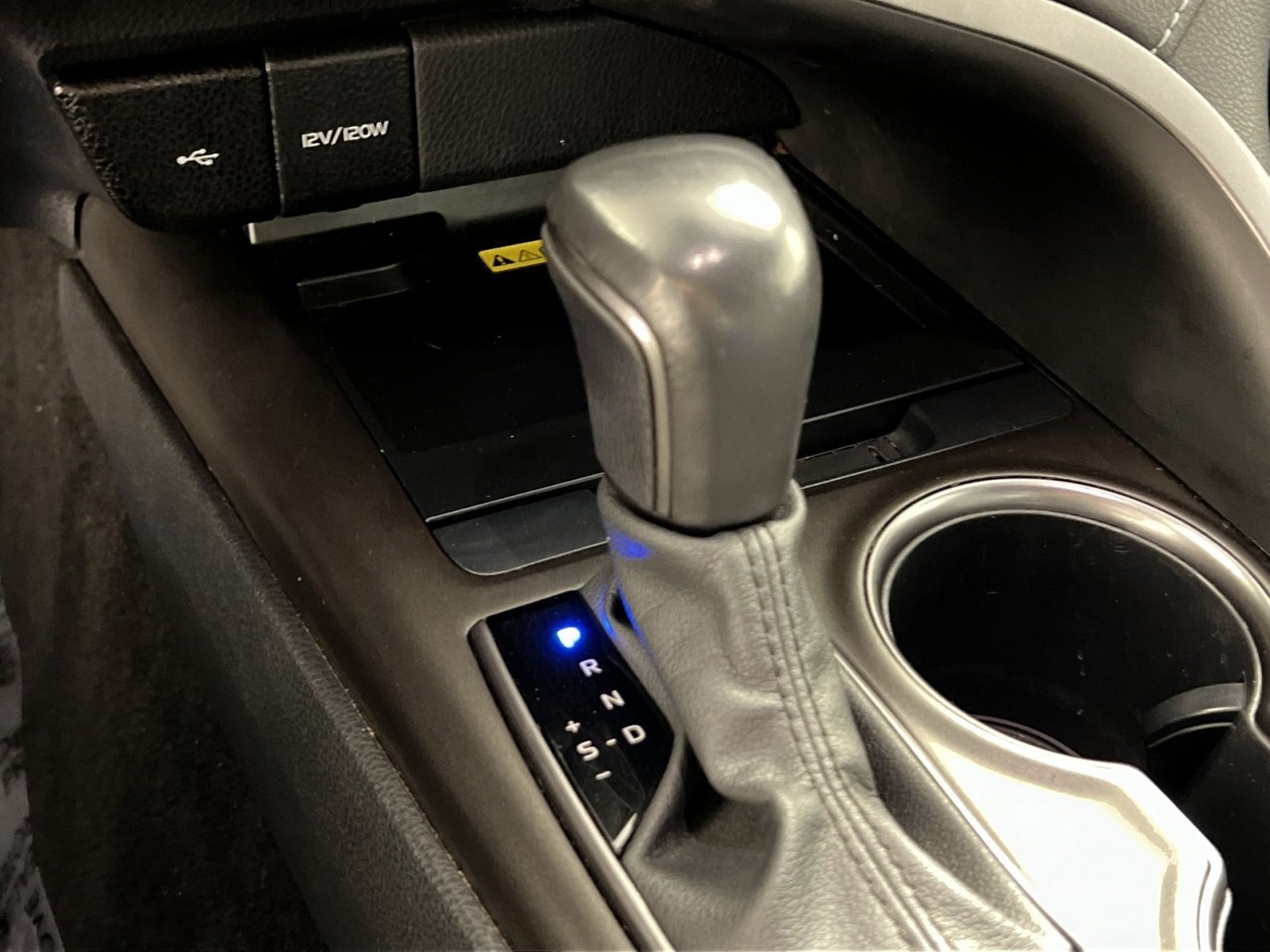 Used 2023 Toyota Camry XSE image 22