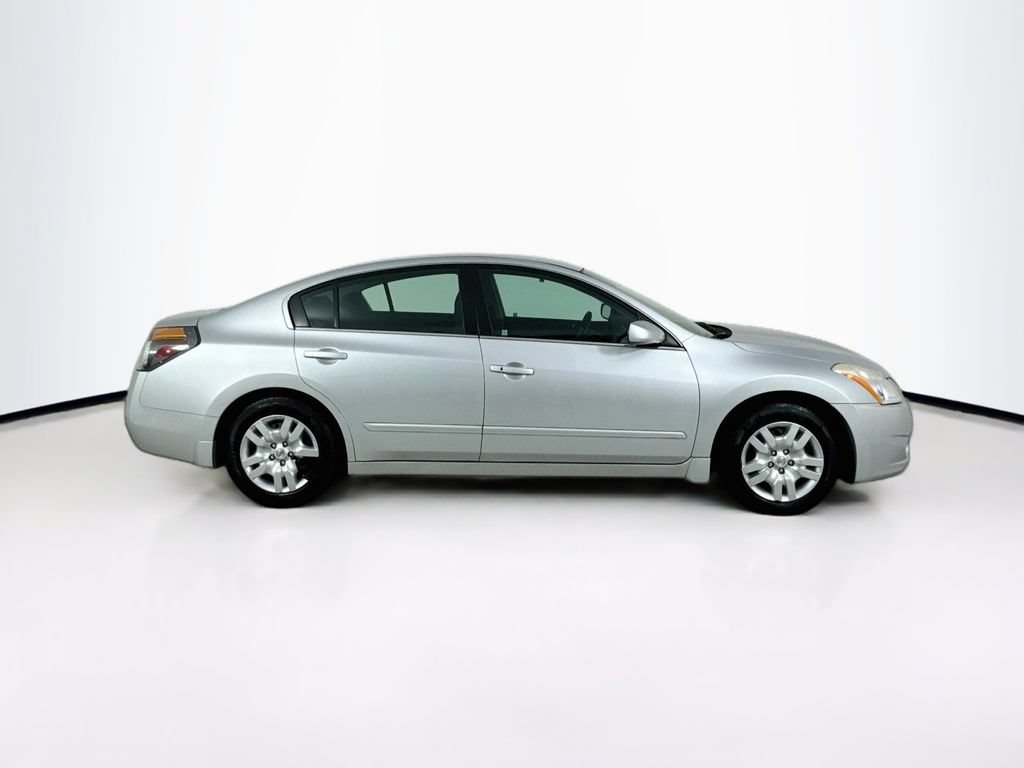 Used 2012 Nissan Altima 2.5 S FWD image 8