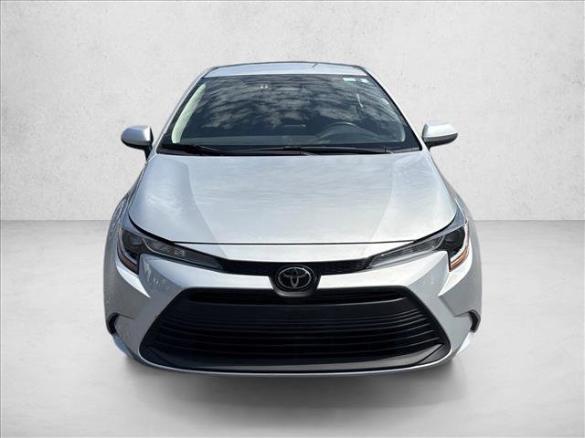 Certified 2025 Toyota Corolla LE FWD image 2