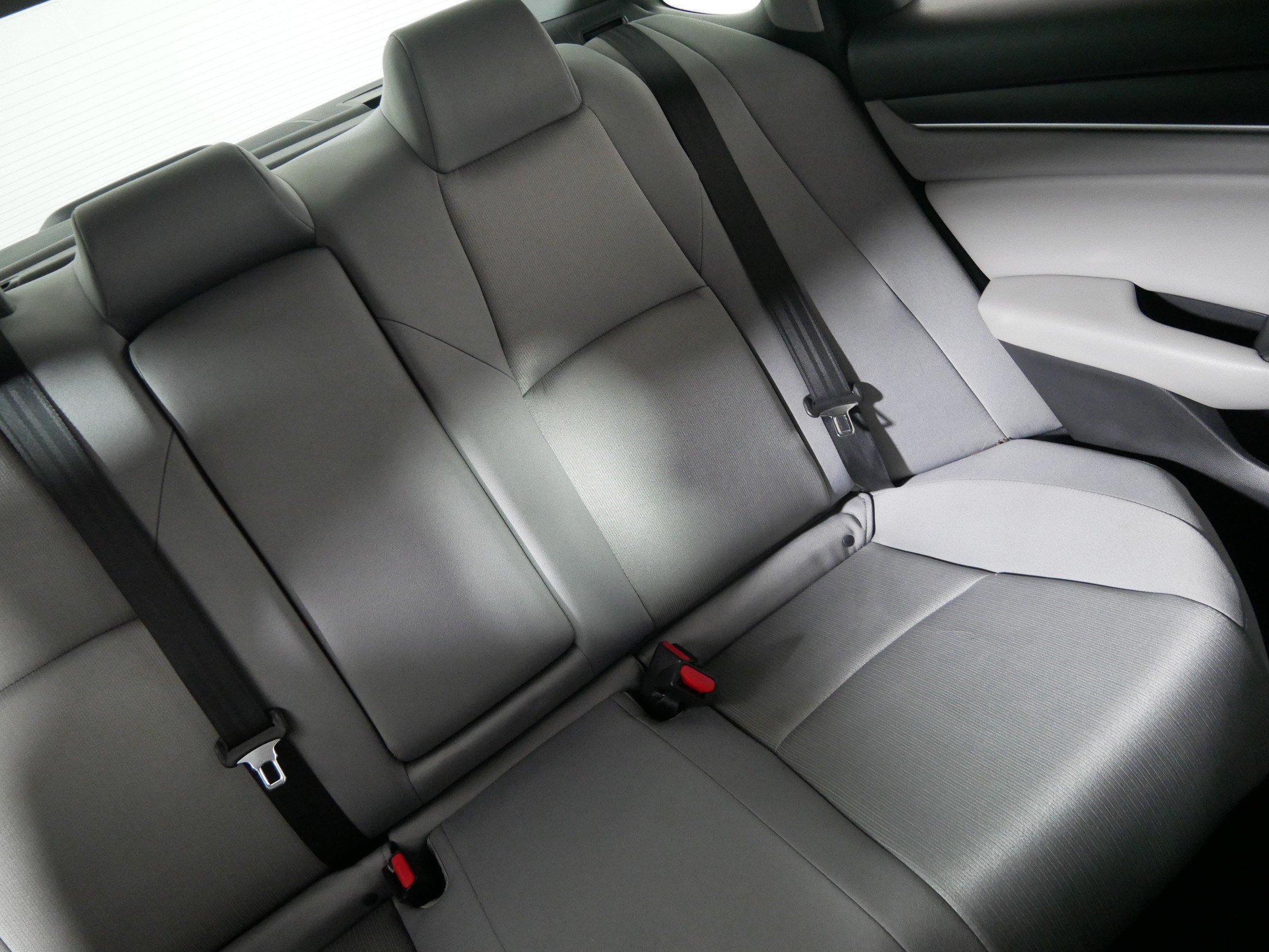 Used 2019 Honda Accord LX image 14