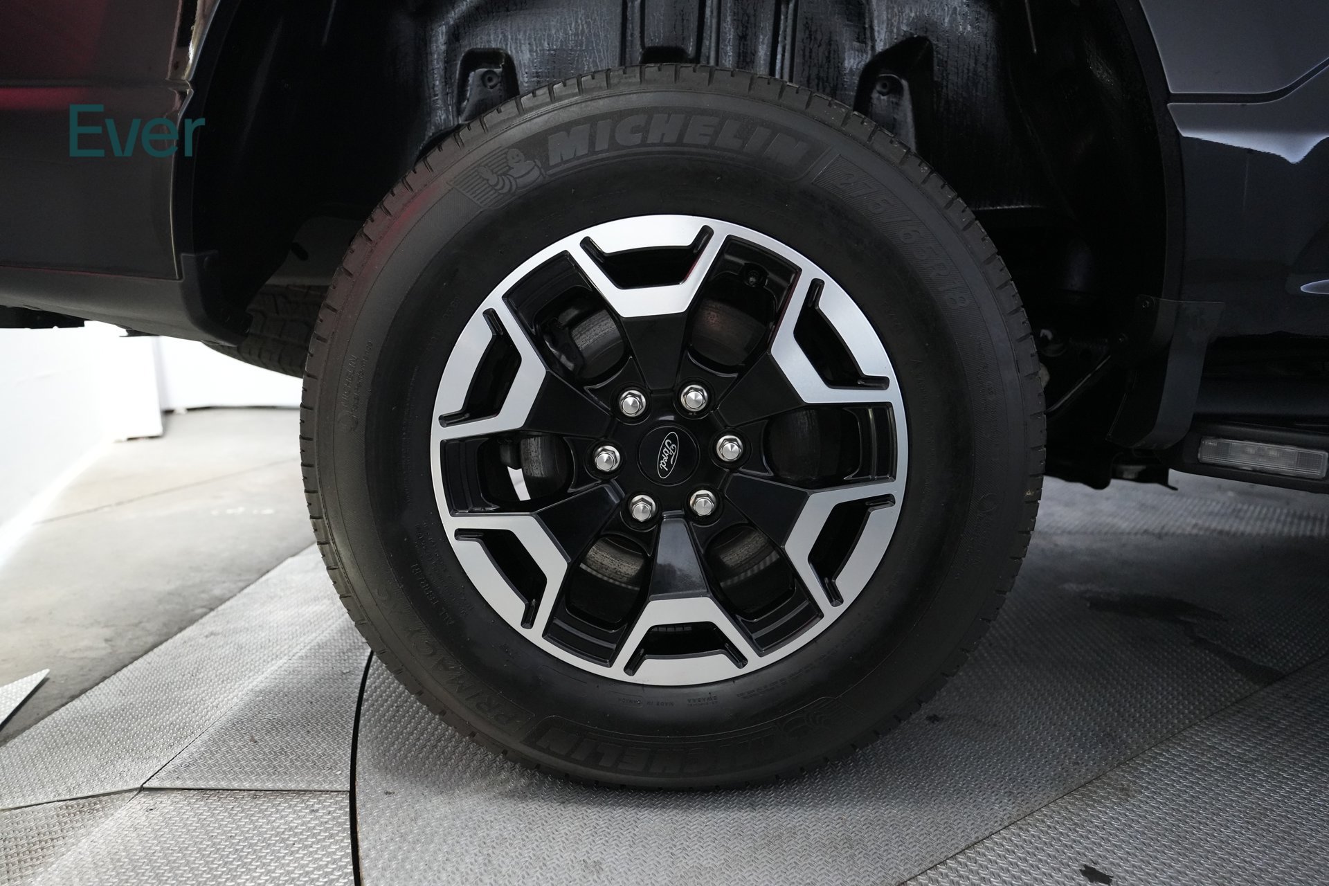 Used 2023 Ford F150 Lightning XLT AWD/4WD image 15