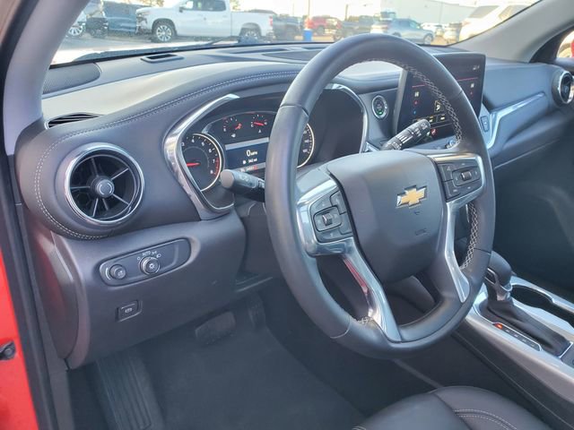 Certified 2024 Chevrolet Blazer LT w/ LPO, Black Grille Bar Package image 23