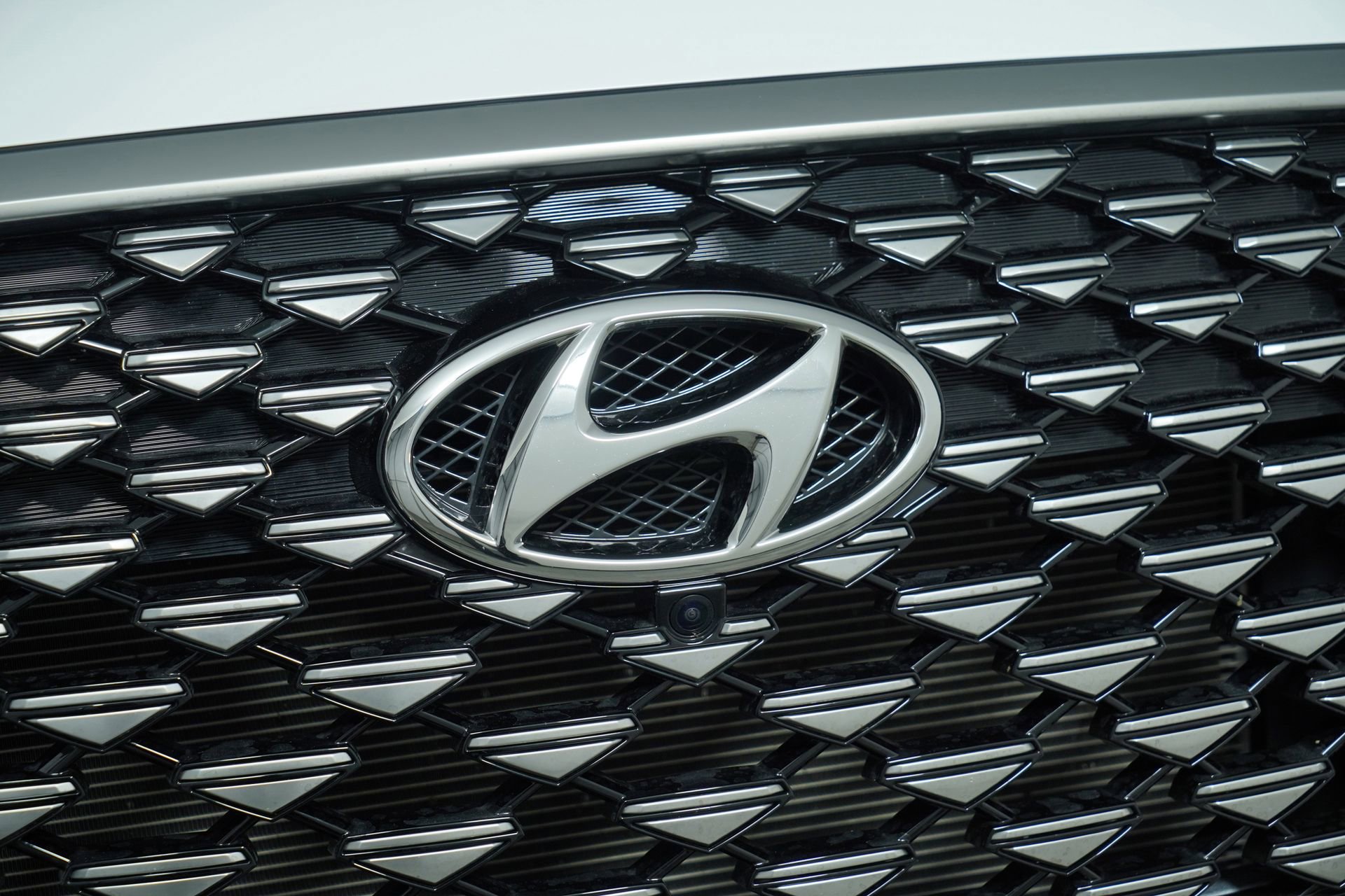 Used 2022 Hyundai Palisade Calligraphy image 16