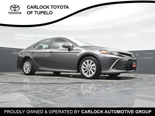 Used 2024 Toyota Camry LE FWD image 39
