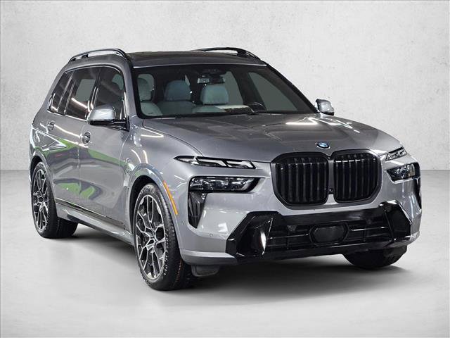 Certified 2024 BMW X7 xDrive40i w/ M Sport Package AWD/4WD image 3