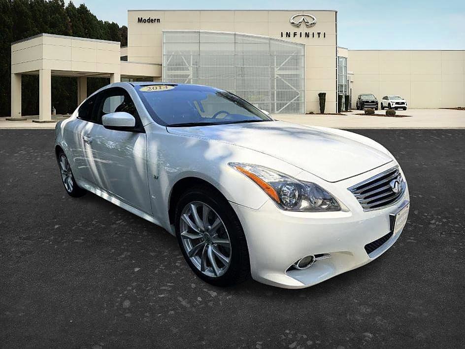 Used 2014 INFINITI Q60 AWD Coupe w/ Premium Package image 3