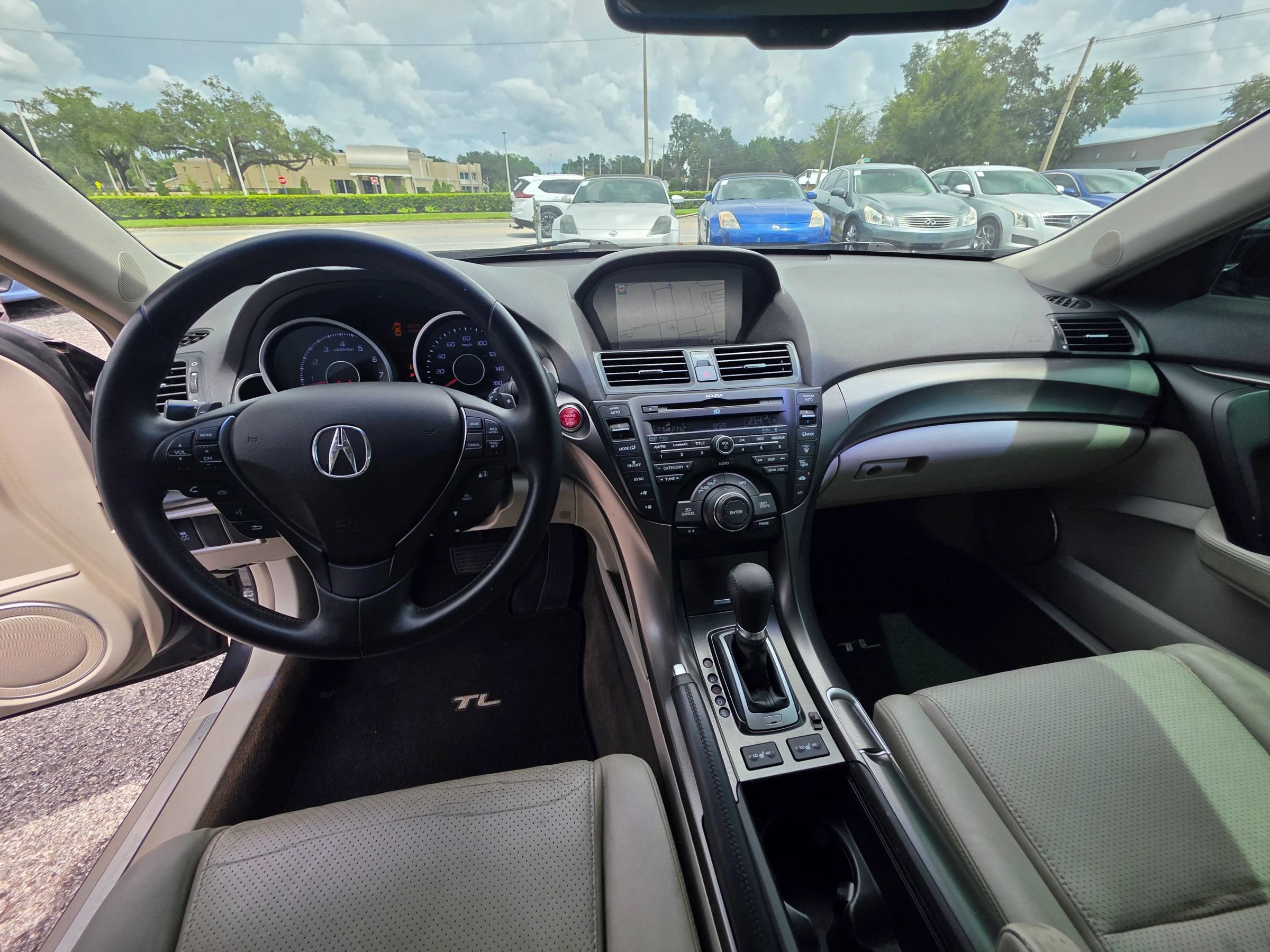 Used 2013 Acura TL w/ Technology Package FWD image 10