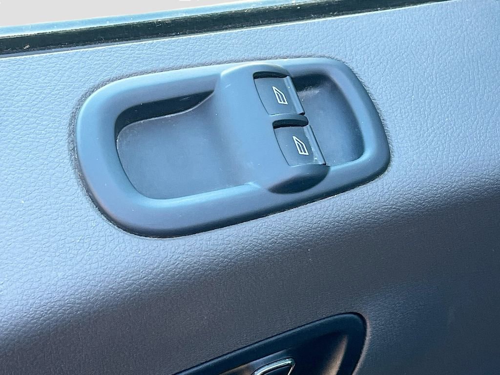 Used 2024 Ford Transit 150 Low Roof AWD image 18