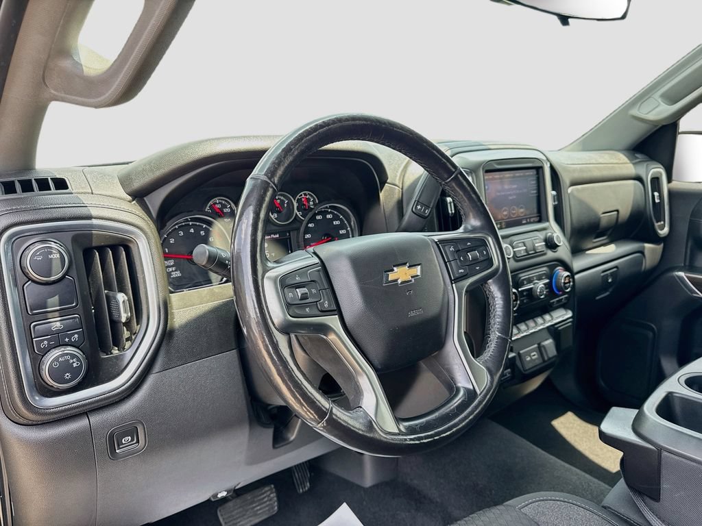Used 2020 Chevrolet Silverado 1500 LT w/ Texas Edition RWD image 10