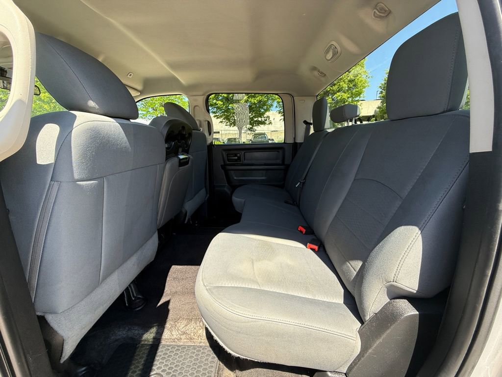 Used 2017 RAM 3500 Tradesman w/ Chrome Appearance Group image 23