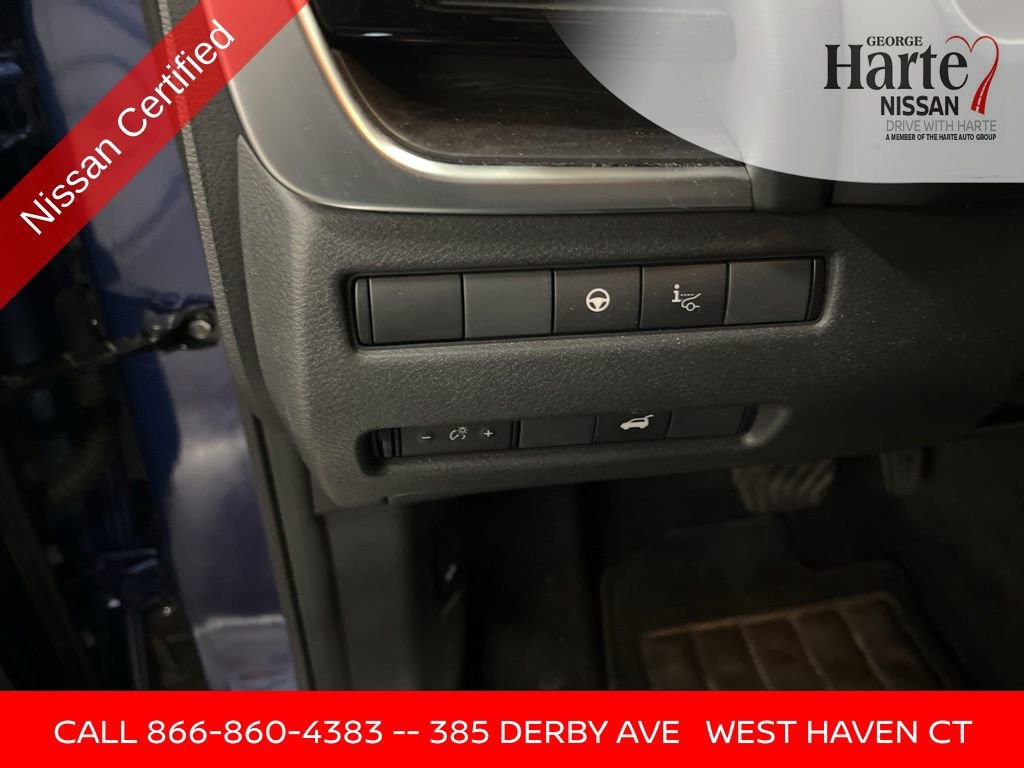 Certified 2023 Nissan Rogue Platinum w/ Platinum Premium Package image 29