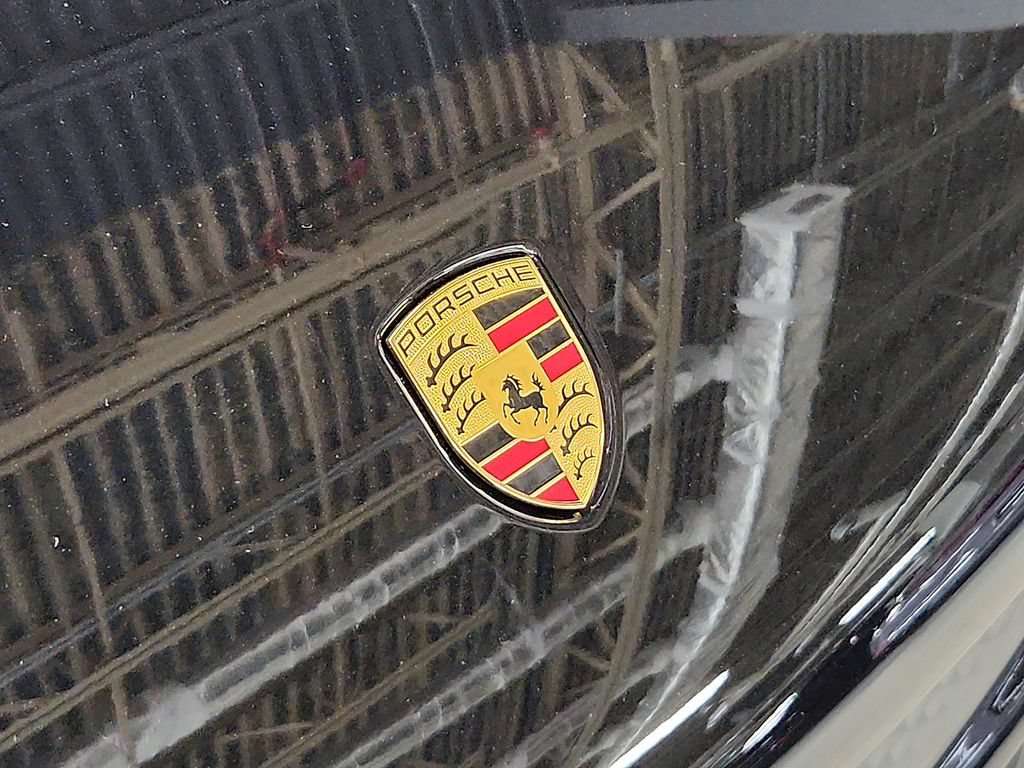 New 2026 Porsche Macan AWD/4WD image 26