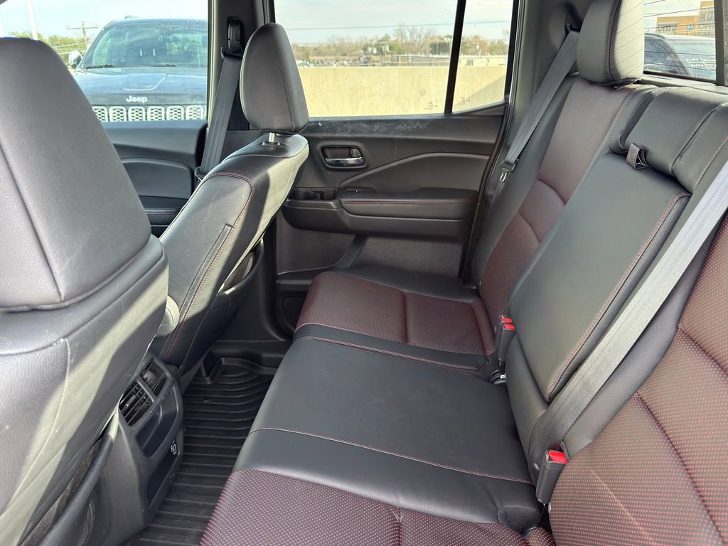 Used 2021 Honda Ridgeline Black Edition image 28