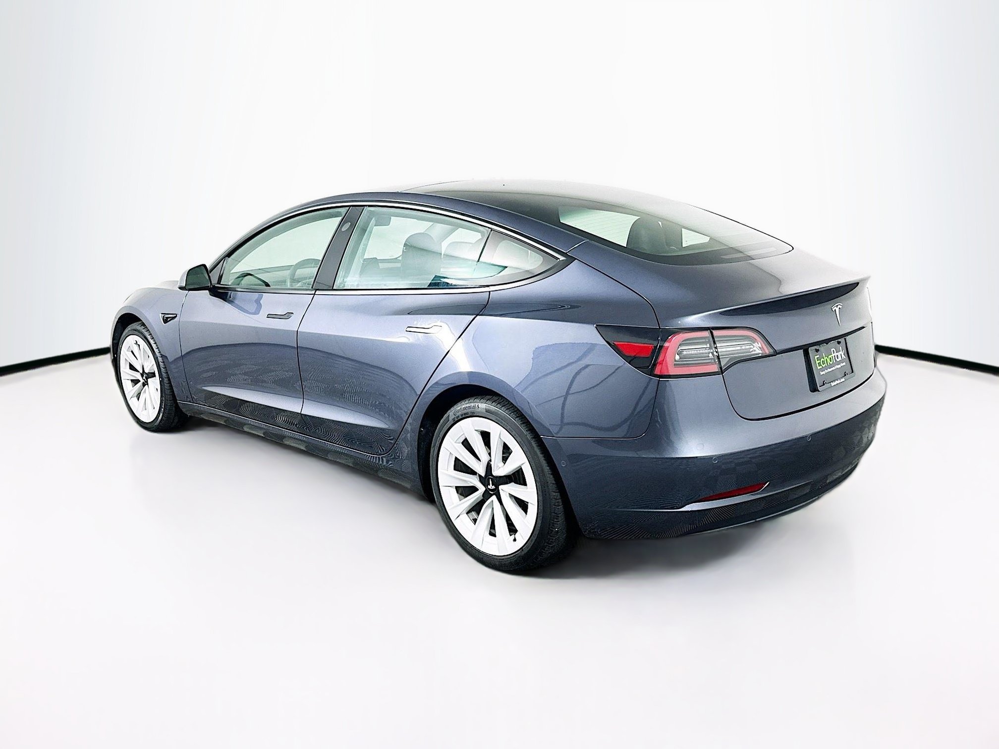 Used 2021 Tesla Model 3 Standard Range Plus RWD image 5