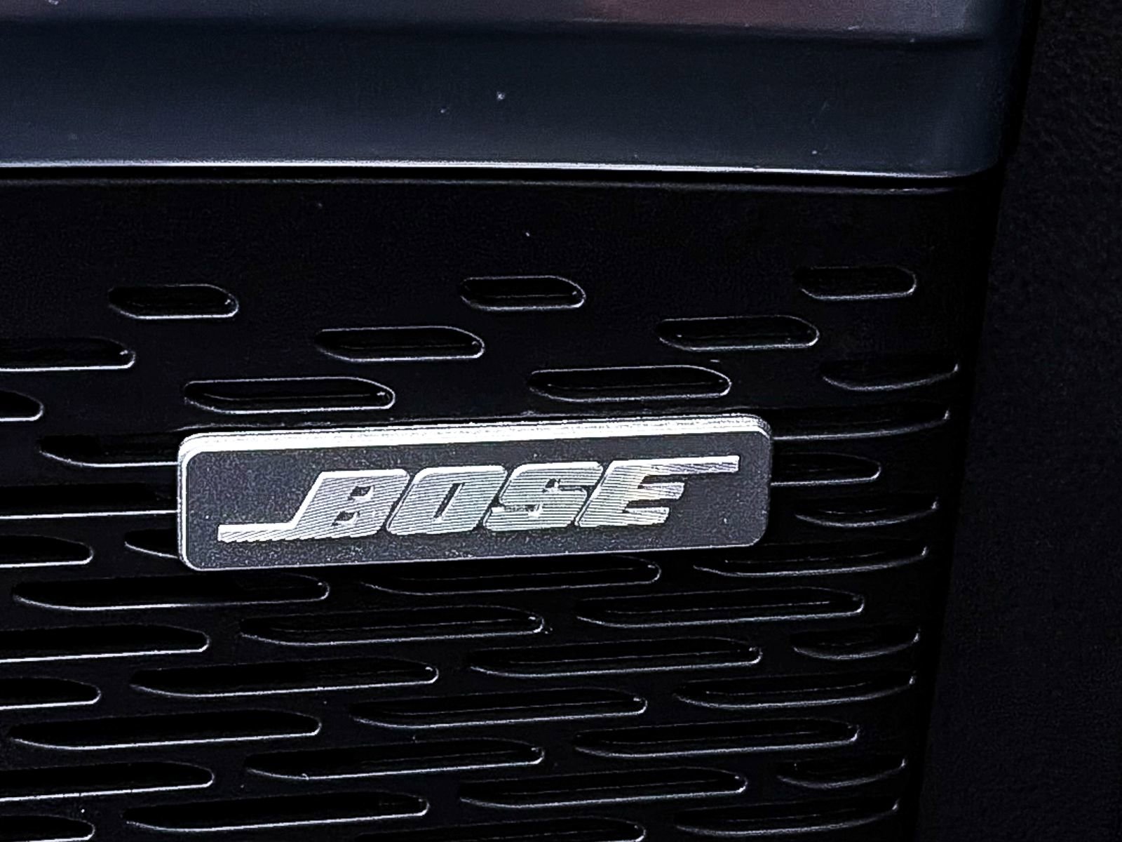 Used 2024 Chevrolet Traverse RS image 4